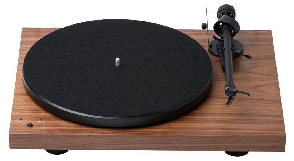 Pro-Ject Debut turntable