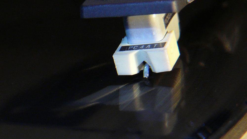 How To Tell If A Turntable Needle Is Bad Top Record Players