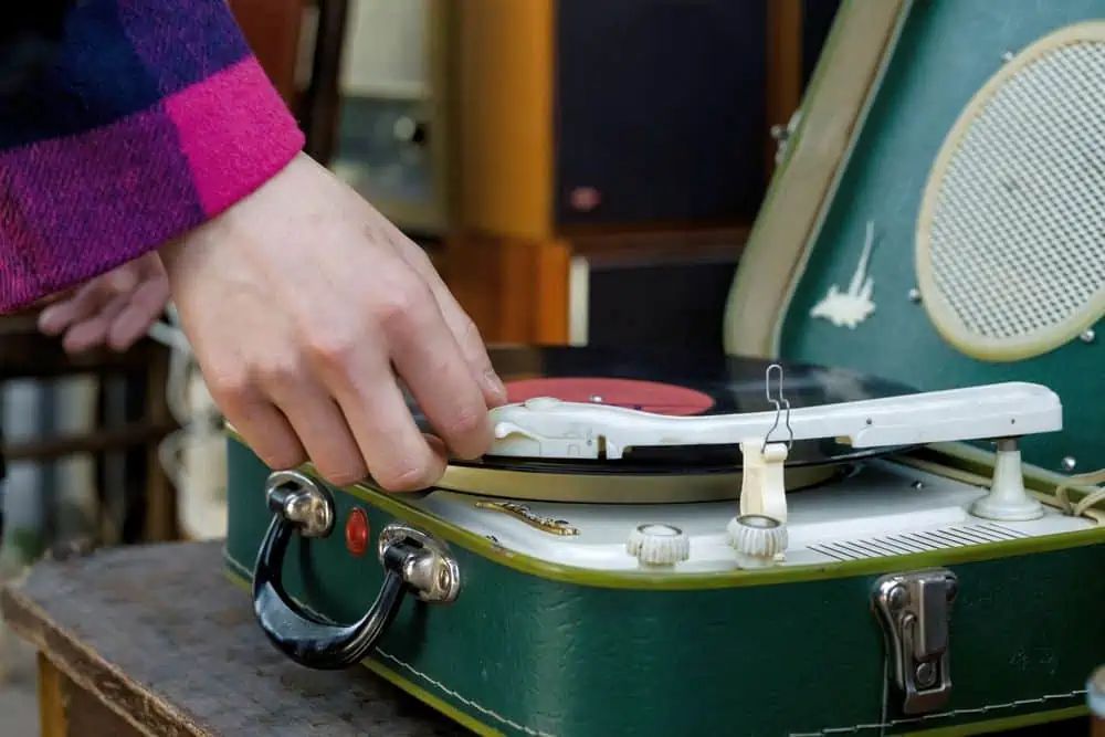 lifting needle to stop record player